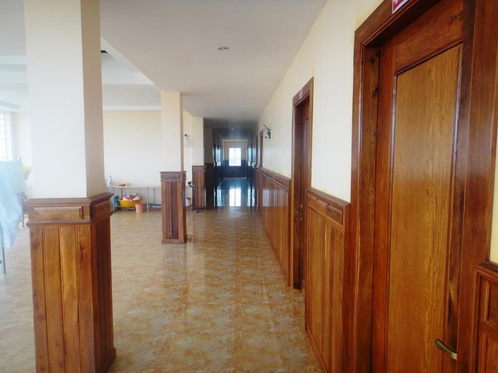 Ly Mengly Guesthouse Kampot Exterior photo