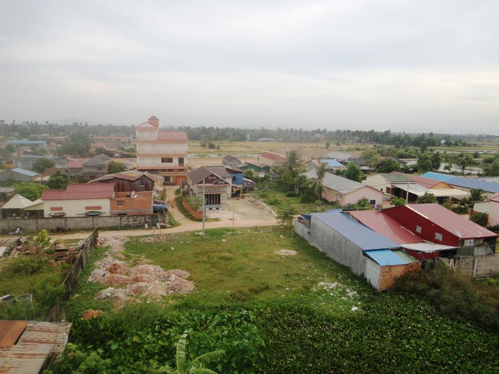 Ly Mengly Guesthouse Kampot Exterior photo